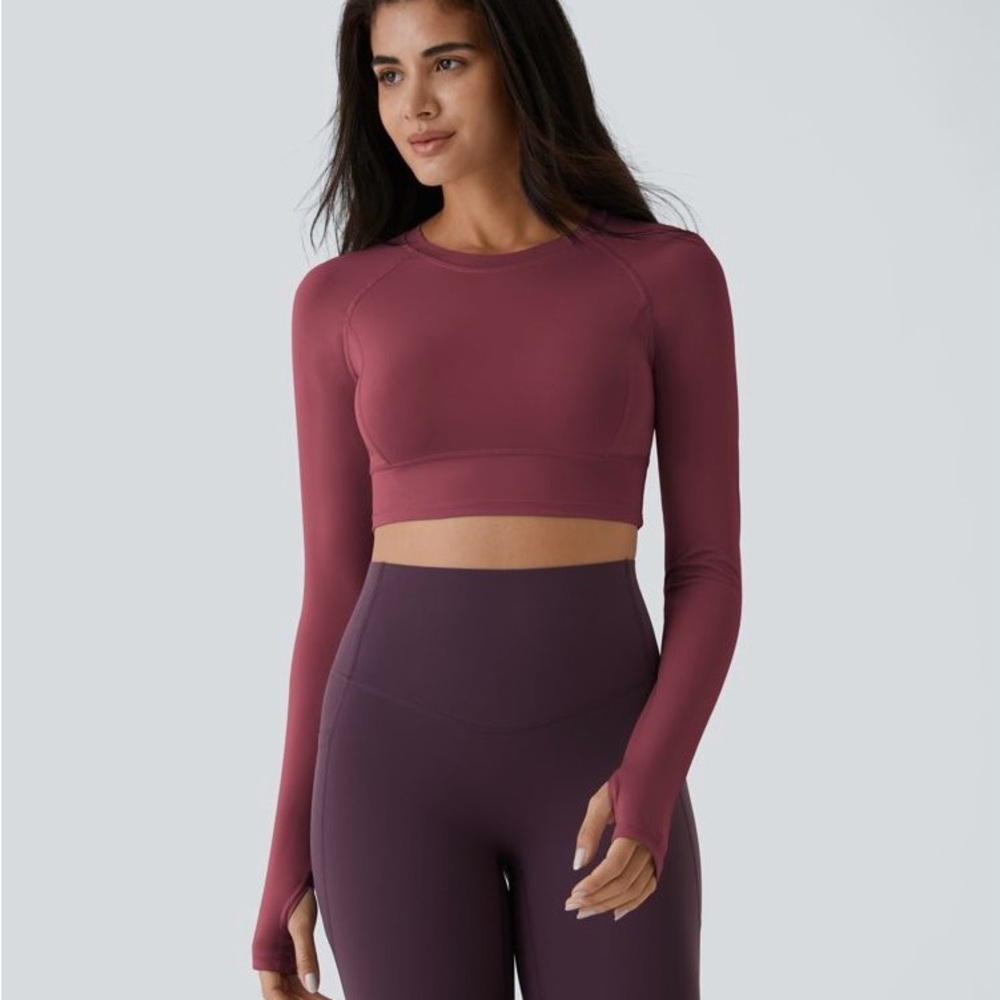 Halara Women’s Maroon Cropped Yoga Sports Top - Small
